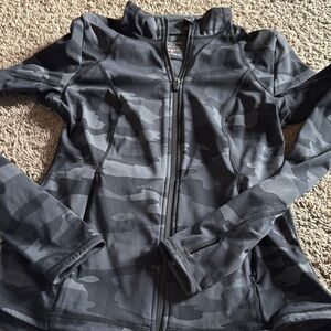 Sweaty Betty power camo jacket